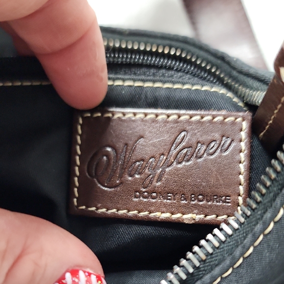 Dooney & Bourke Wayfarer Nylon Hobo shoulder bag - Picture 7 of 7